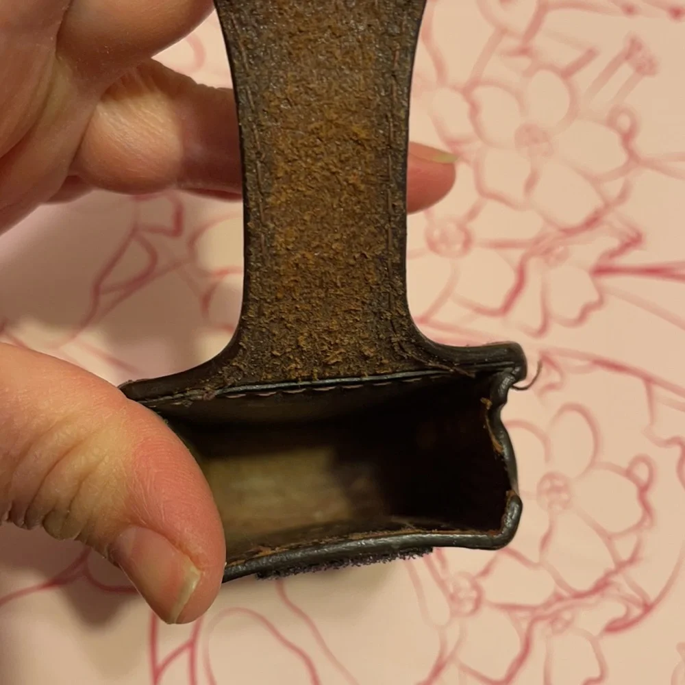 WESTERN HAND TOOLED LEATHER CELL CASE